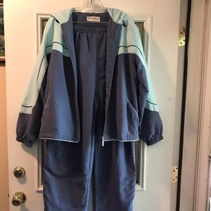 Wilson XL Jogging Suit